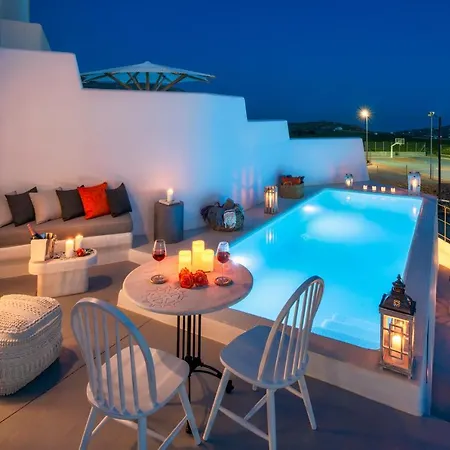 Milestone Megalochori (Santorini)