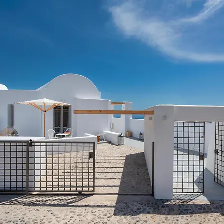 Milestone Megalochori (Santorini)