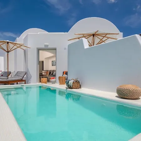 Milestone Megalochori (Santorini)